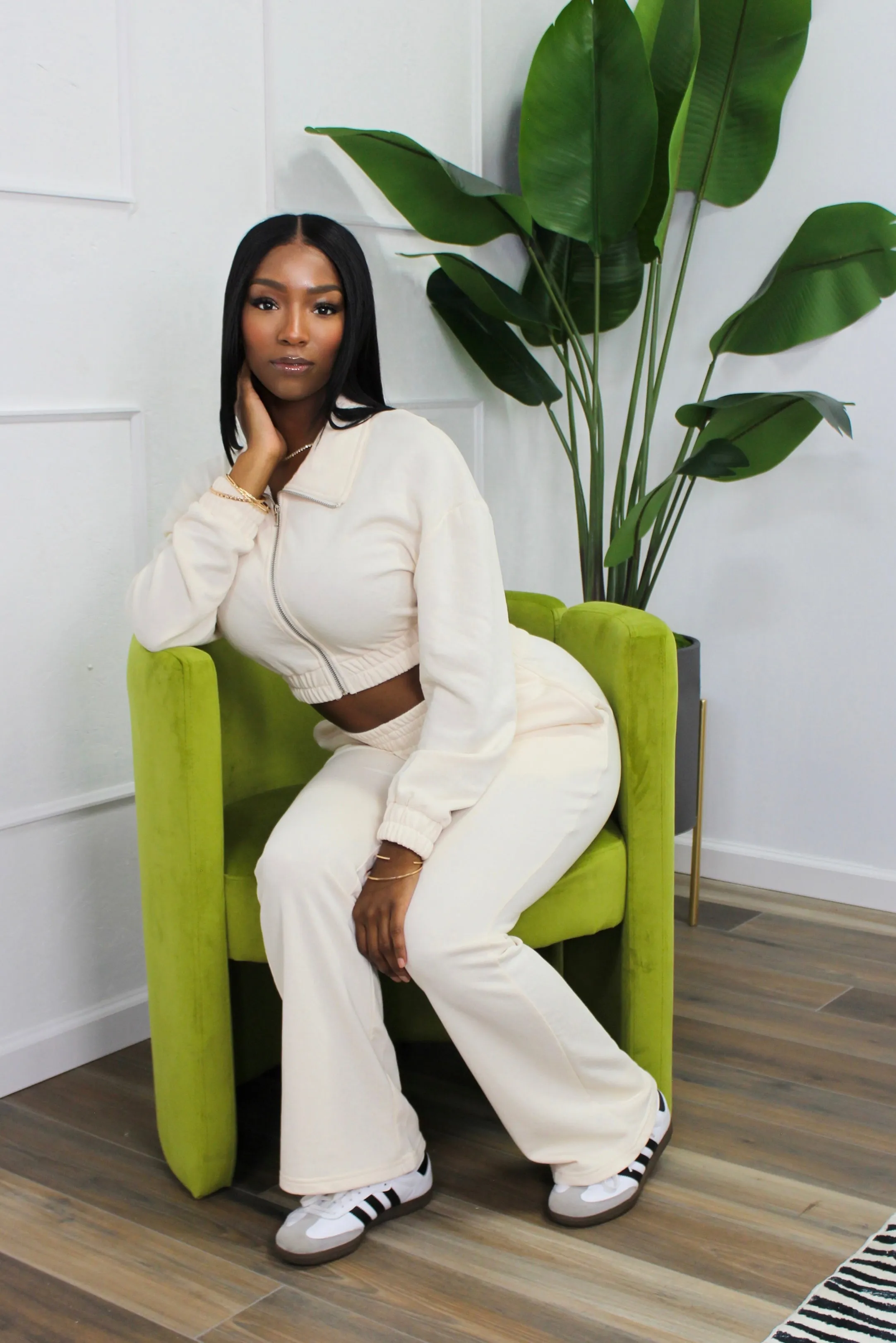 Be Right Back Flare Set (Ivory)