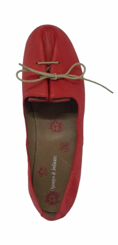 Django & Juliette Ballad ~ Black ~ Tan ~ Red