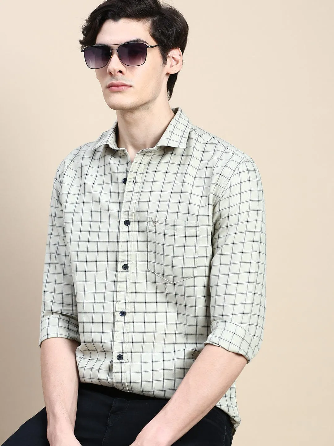 Men Beige Standard Slim Fit Checked Spread Collar Long Sleeves Cotton Casual Shirt